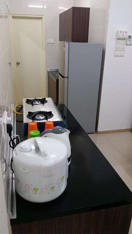 Vista Alam Serviced Apartment Near Idcc Sacc Pkns Uitm Msu Avisena Shah Alam Exterior foto